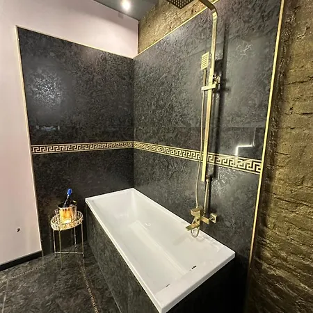 Apartment Darkhouse Versace Blue