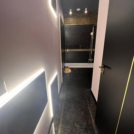 Darkhouse Blue Apartament