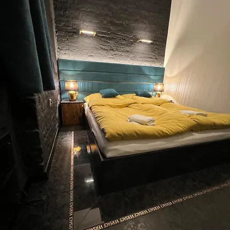 Apartment Darkhouse Versace Blue *